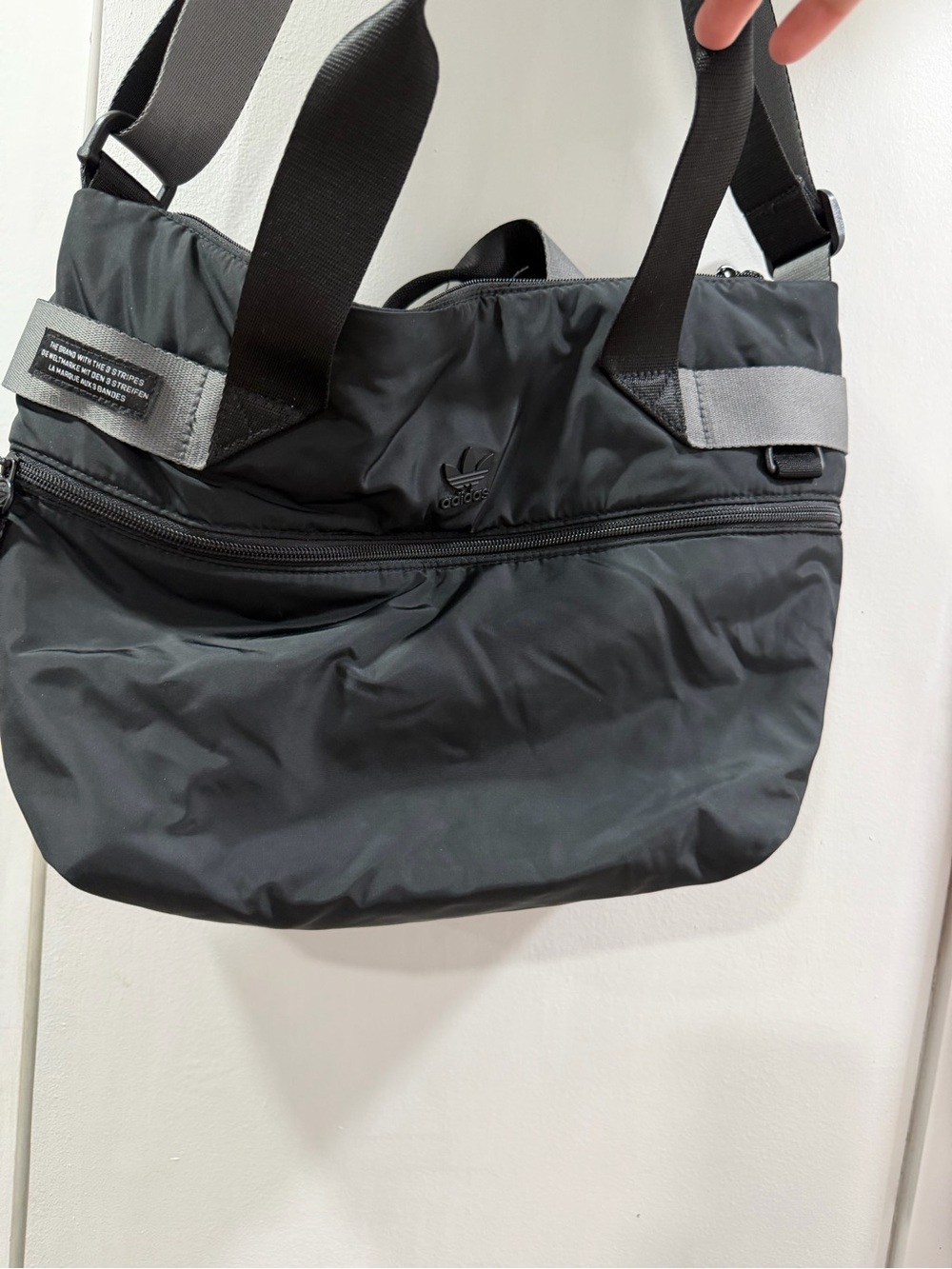 Adidas Originals Black and Gray Crossbody Shoulder Bag - Picture 2 of 11